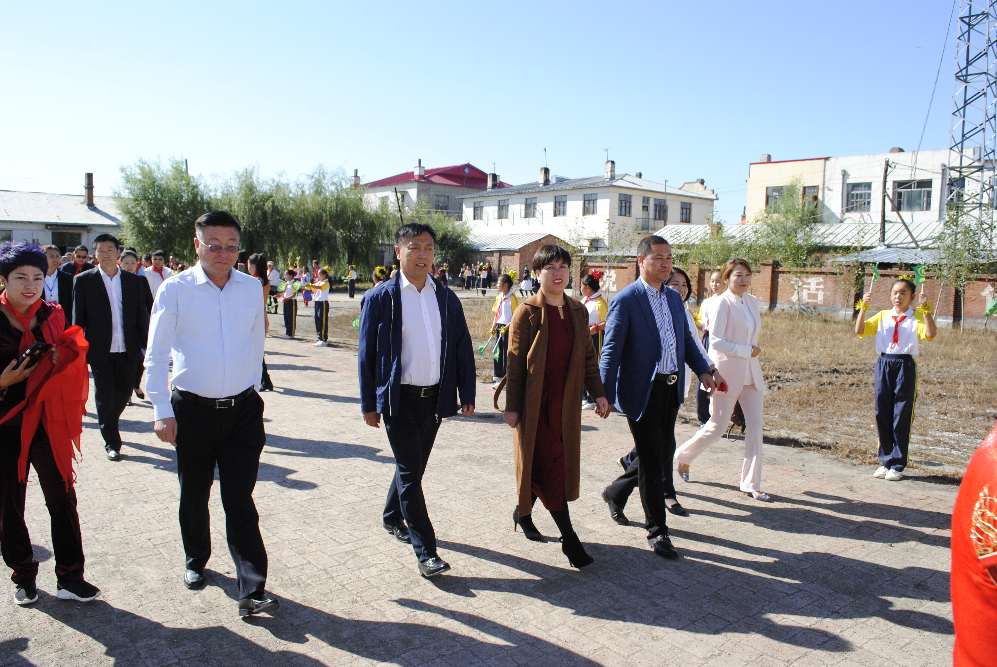 第118所 哈尔滨市呼兰区佳博官方网站蔡立影小学