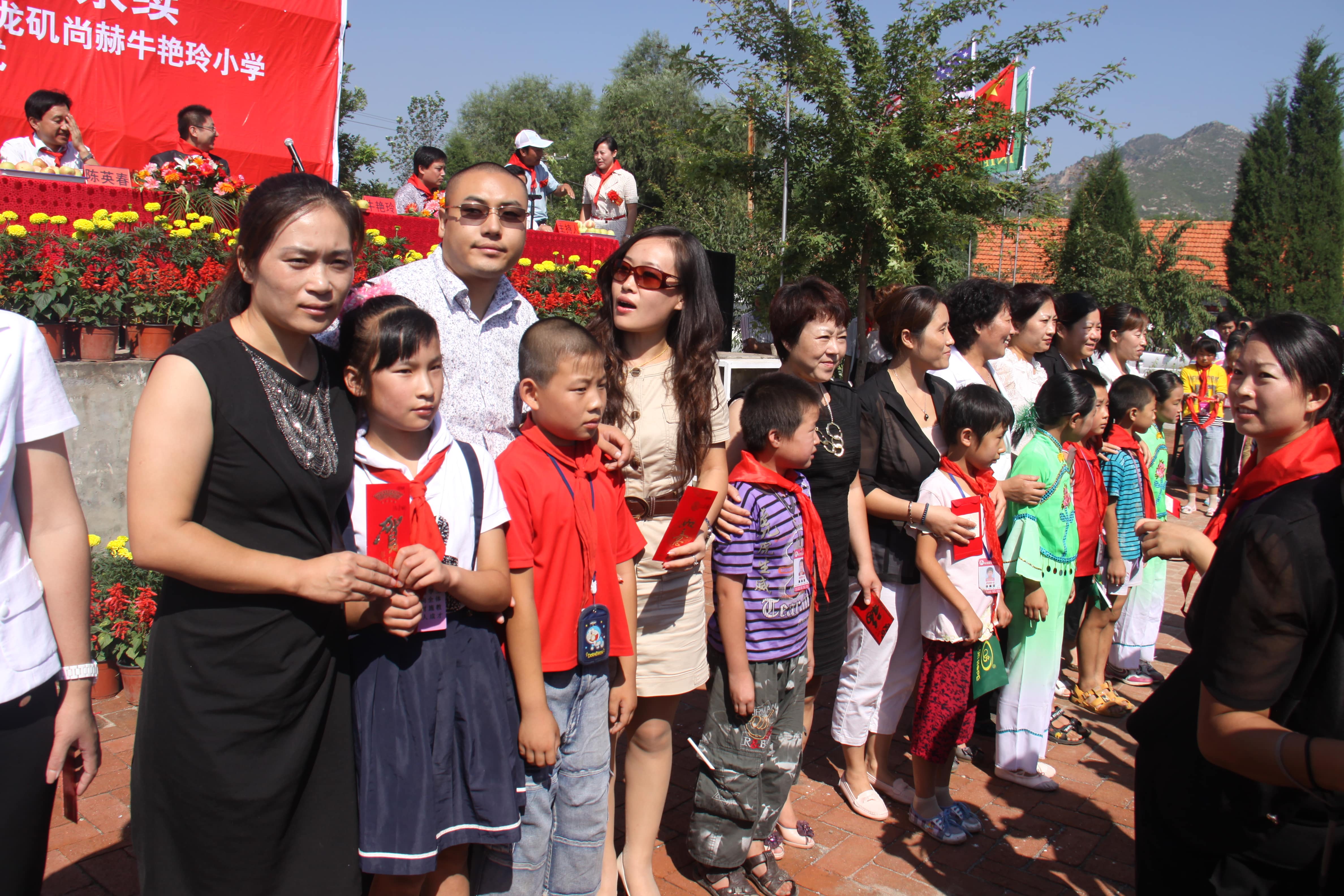 第17所 承德市乌龙矶佳博官方网站牛艳玲小学