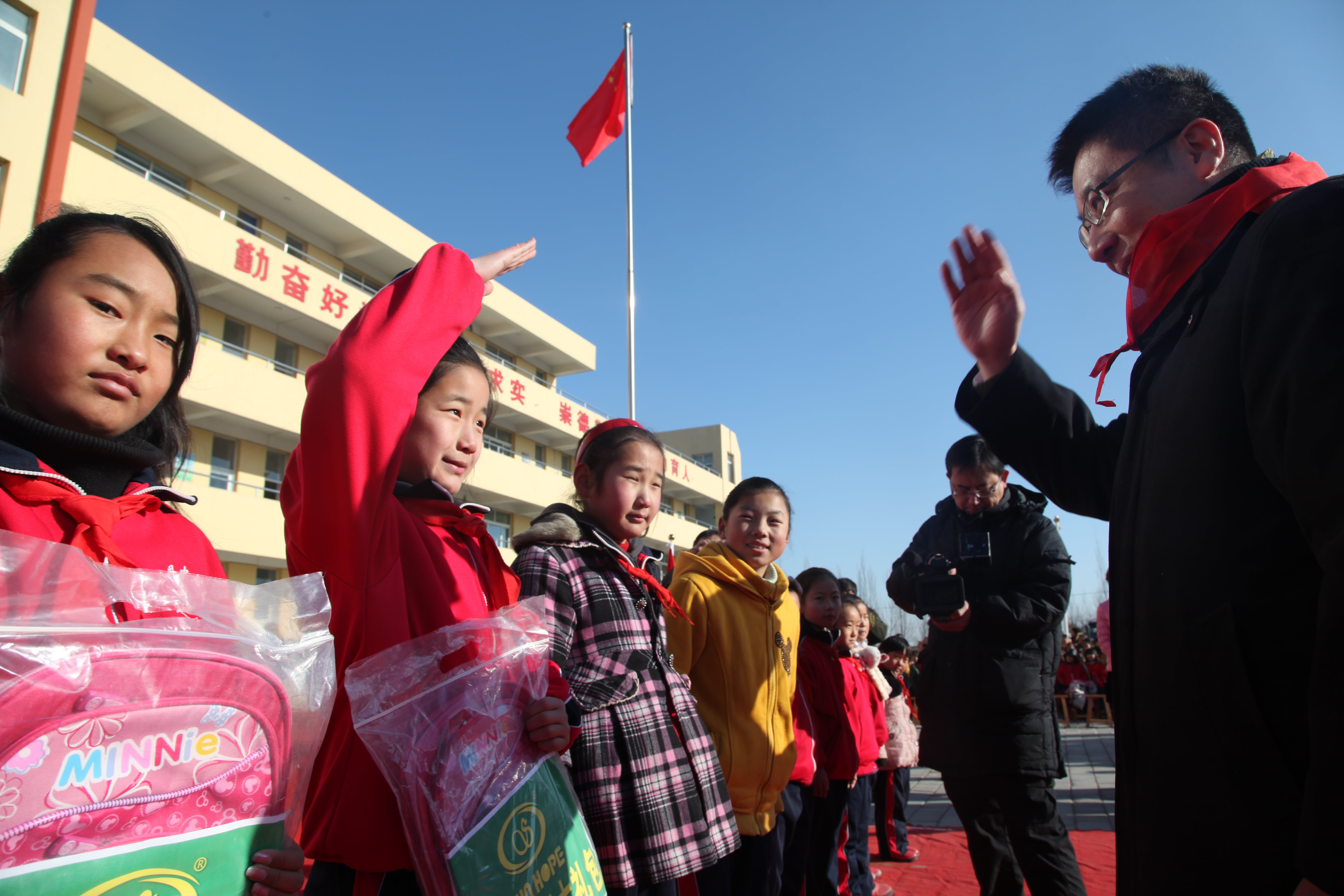 第28所 包头市哈业胡同佳博官方网站刘金萍小学