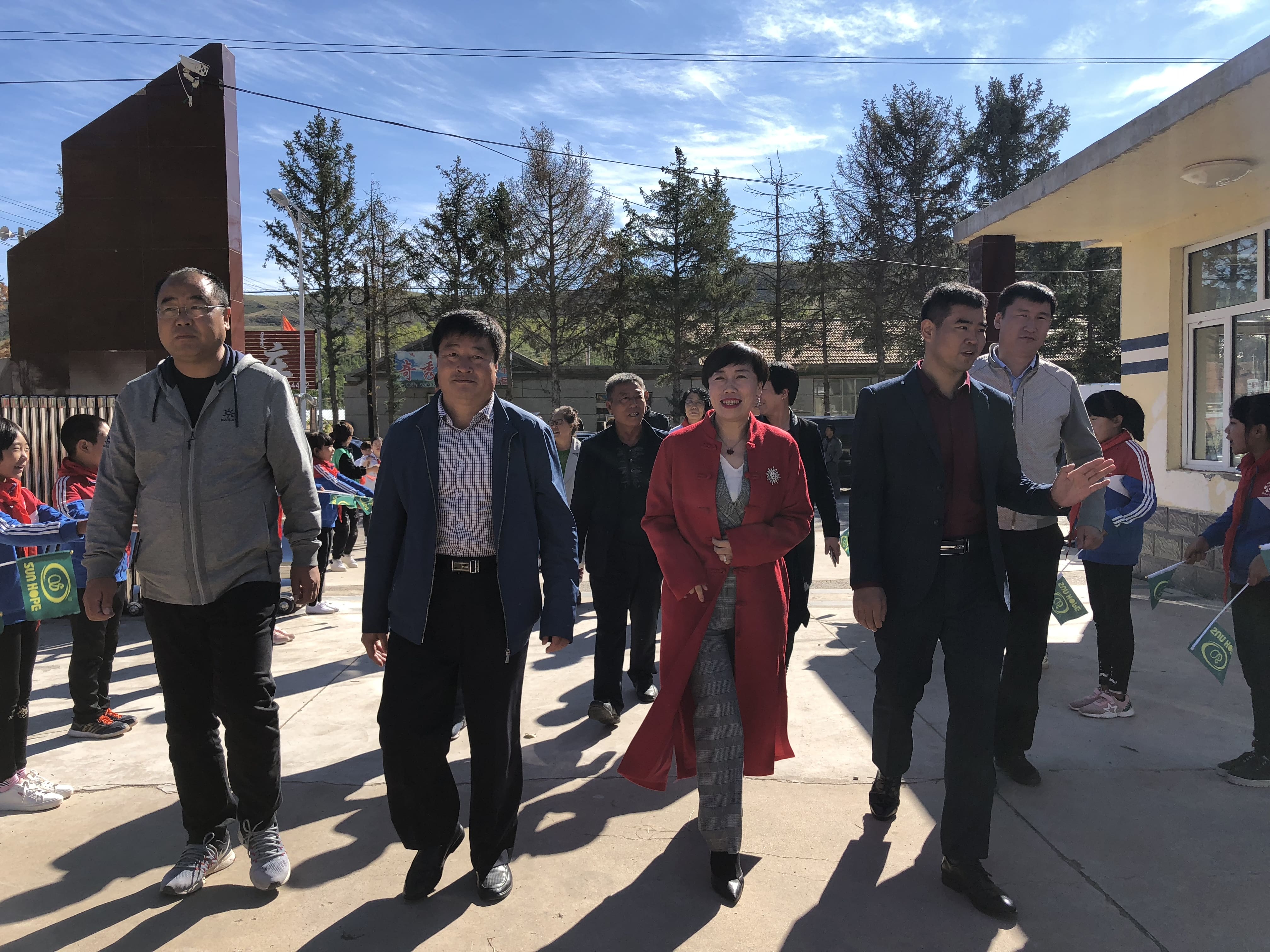 第162所 克什克腾旗万合永镇万合永中心完全佳博官方网站任相娟小学