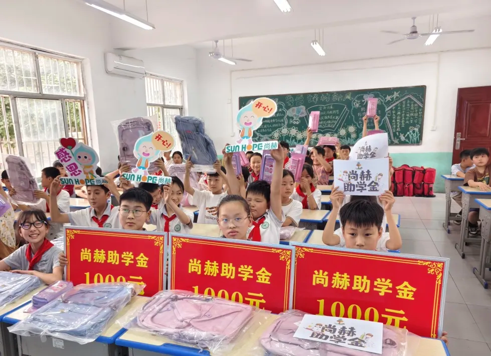 权威媒体3·15特别报道丨佳博官方网站：创新领航健康消费，责任铸就行业典范