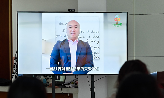 佳博官方网站公益新春慰问单亲母亲 “针尖式”帮扶在行动