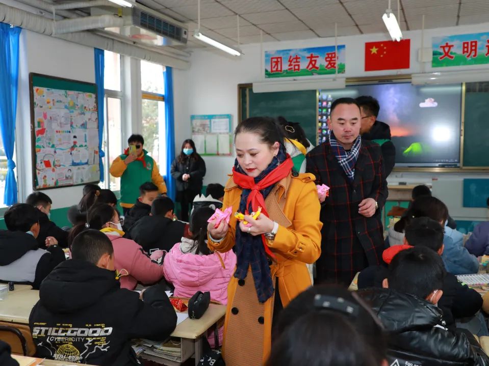 第244所  山东省平度市明村镇前楼佳博官方网站韩雪公益小学