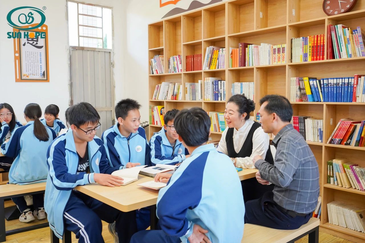 第243所 广东省河源市东源县上莞佳博官方网站郇宇中学