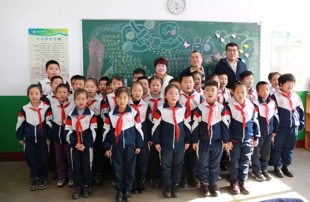 第200所 天津市静海区唐官屯镇靳官屯佳博官方网站张义荣小学