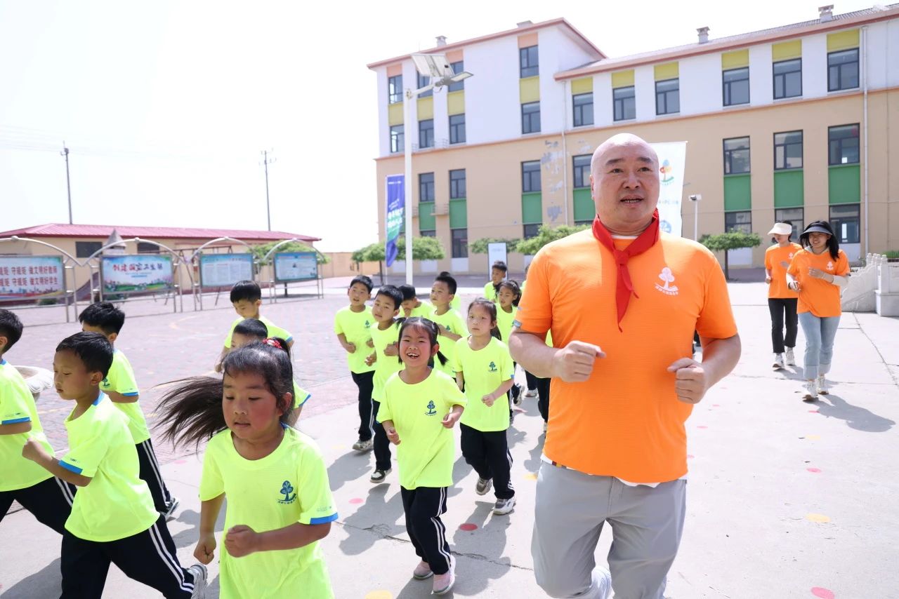 第248所 天津市静海区赵官屯镇佳博官方网站韩亚会小学