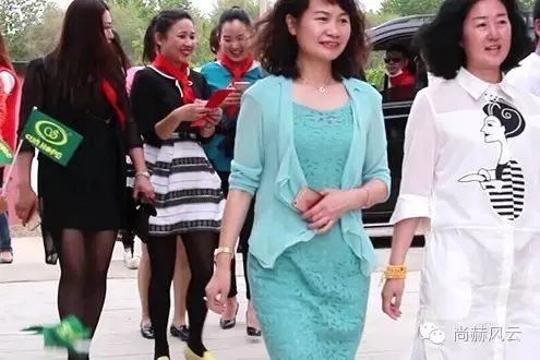 第45所 东辽县安石镇前香村佳博官方网站肖红飞小学
