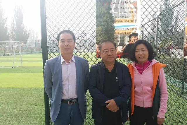 第68所 包头市九原区佳博官方网站董丽萍奶业中心校
