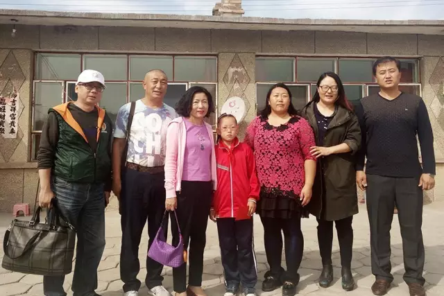 第68所 包头市九原区佳博官方网站董丽萍奶业中心校