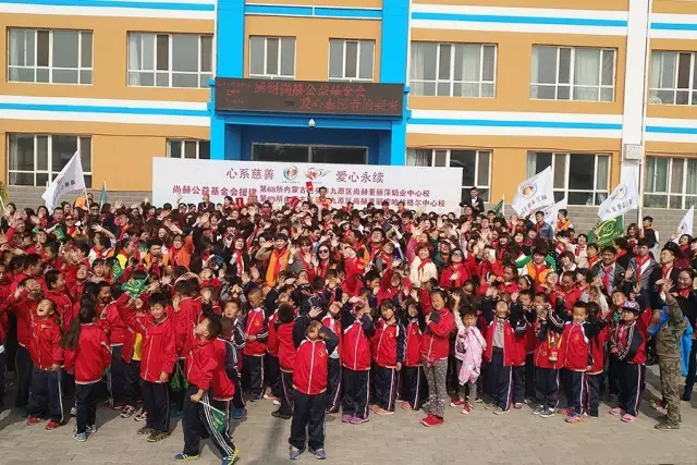 第68所 包头市九原区佳博官方网站董丽萍奶业中心校