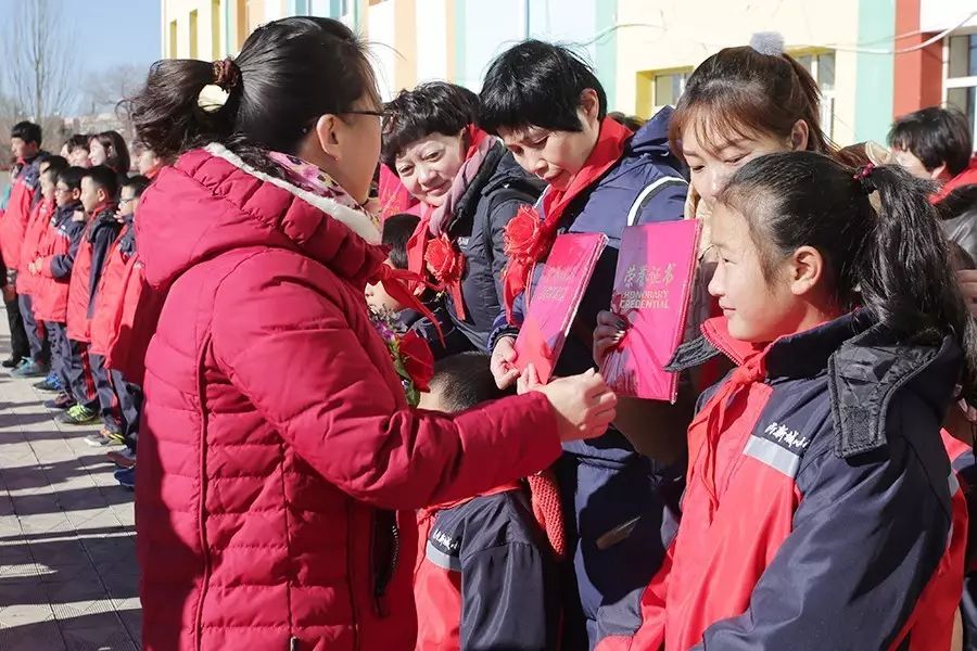 第74所 包头市固阳县新城佳博官方网站刘金萍小学