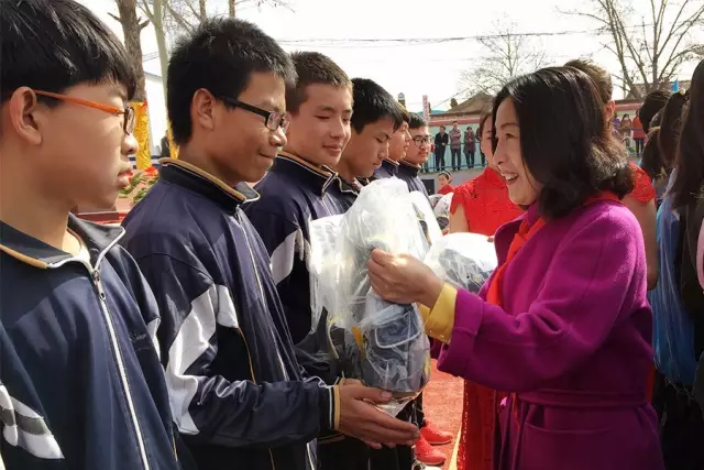 第76所 包头市九原区佳博官方网站董丽萍沙河第五学校