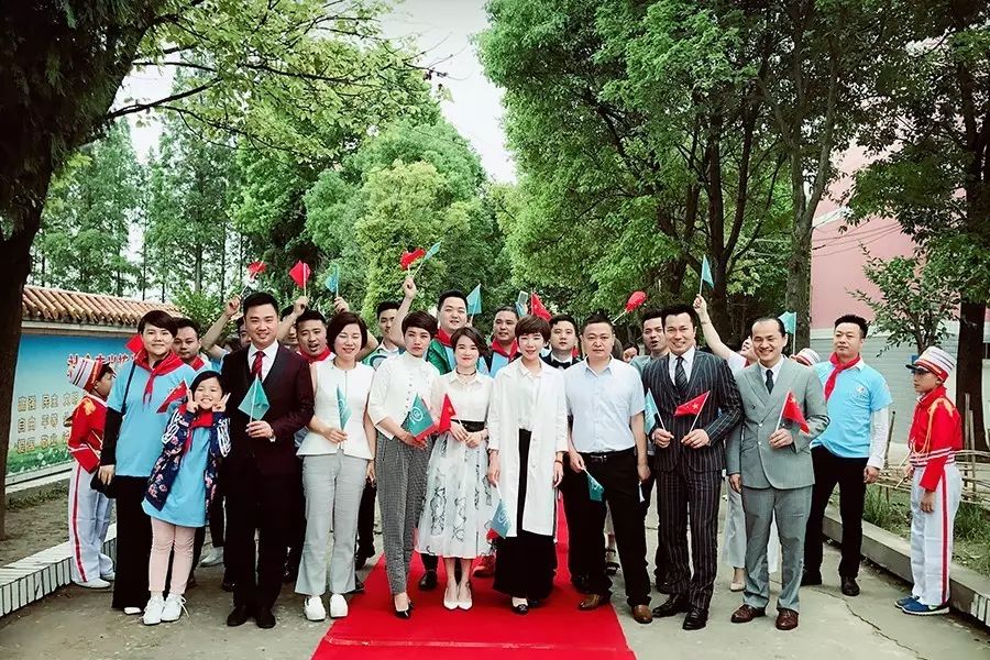 第97所 当阳市两河镇富里寺佳博官方网站刘建华小学