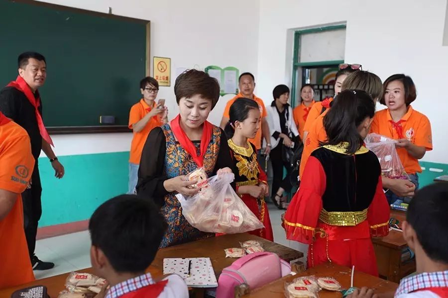 第114所 岫岩满族自治县兴隆佳博官方网站孙丹小学