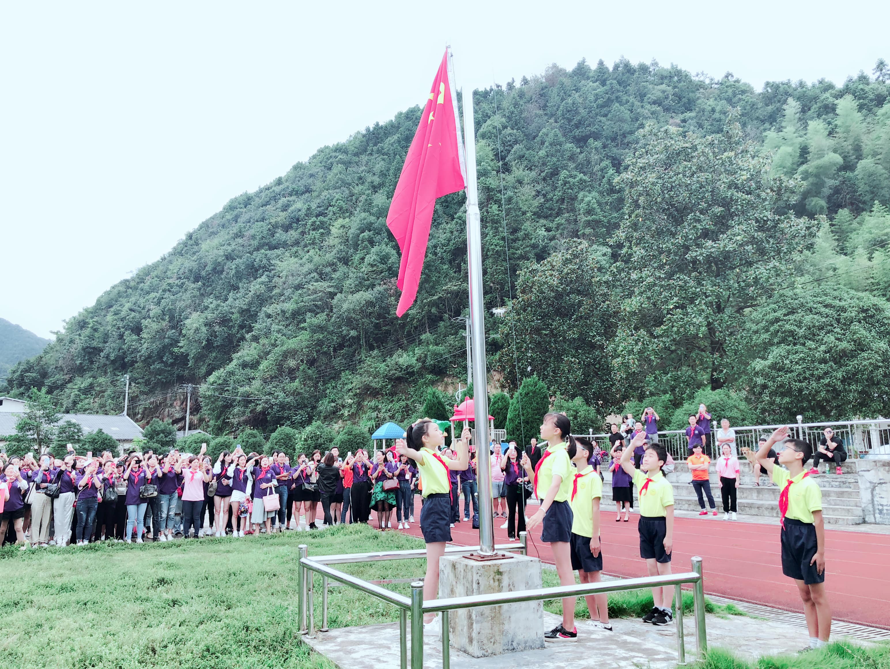 第169所 杭州市淳安县文昌镇潭头佳博官方网站孙美芳小学