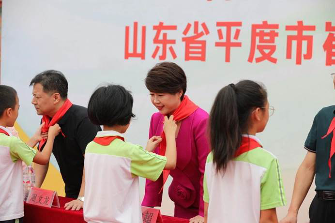 第235所 山东省平度市崔家集镇中庄佳博官方网站徐超小学