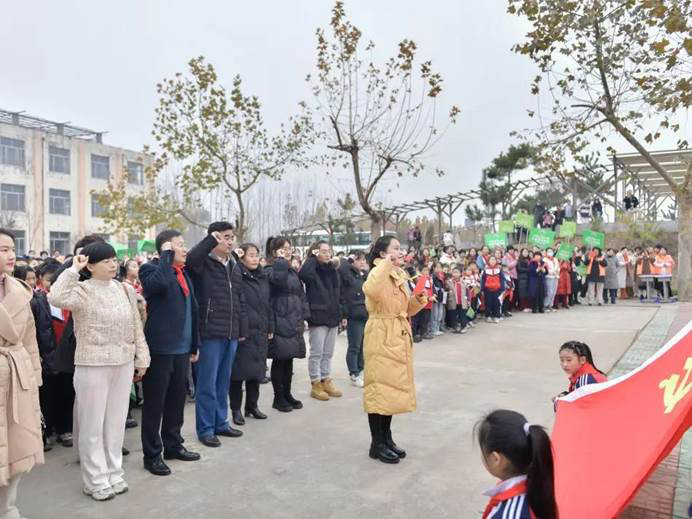 第242所 山东省新泰市果都镇佳博官方网站王茹小学