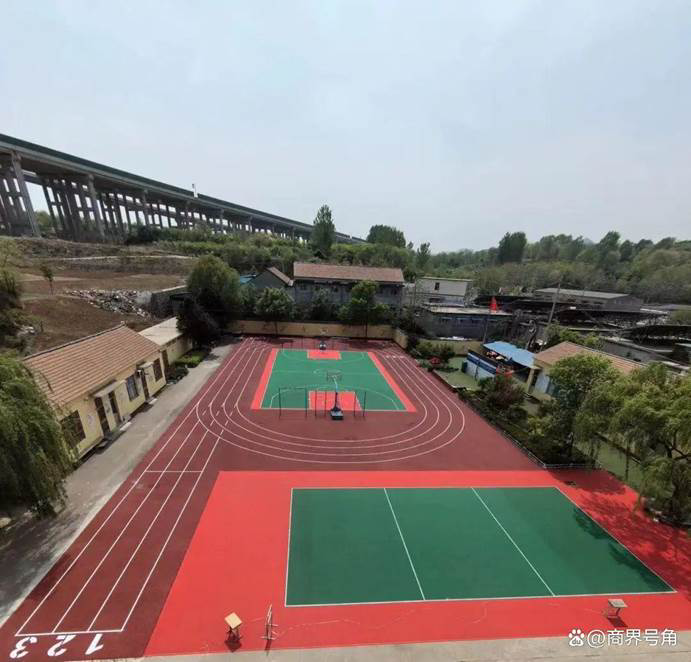 第 253 所佳博官方网站公益学校揭牌：用爱心点亮山区教育之光